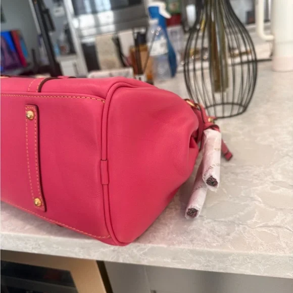 Dooney and Bourke large Florentine fuchsia satchel - Picture 7 of 13